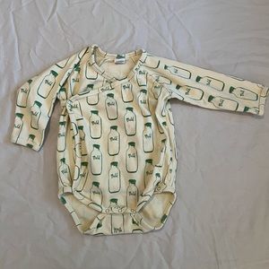 Kate Quinn Milk Onesie 18-24m